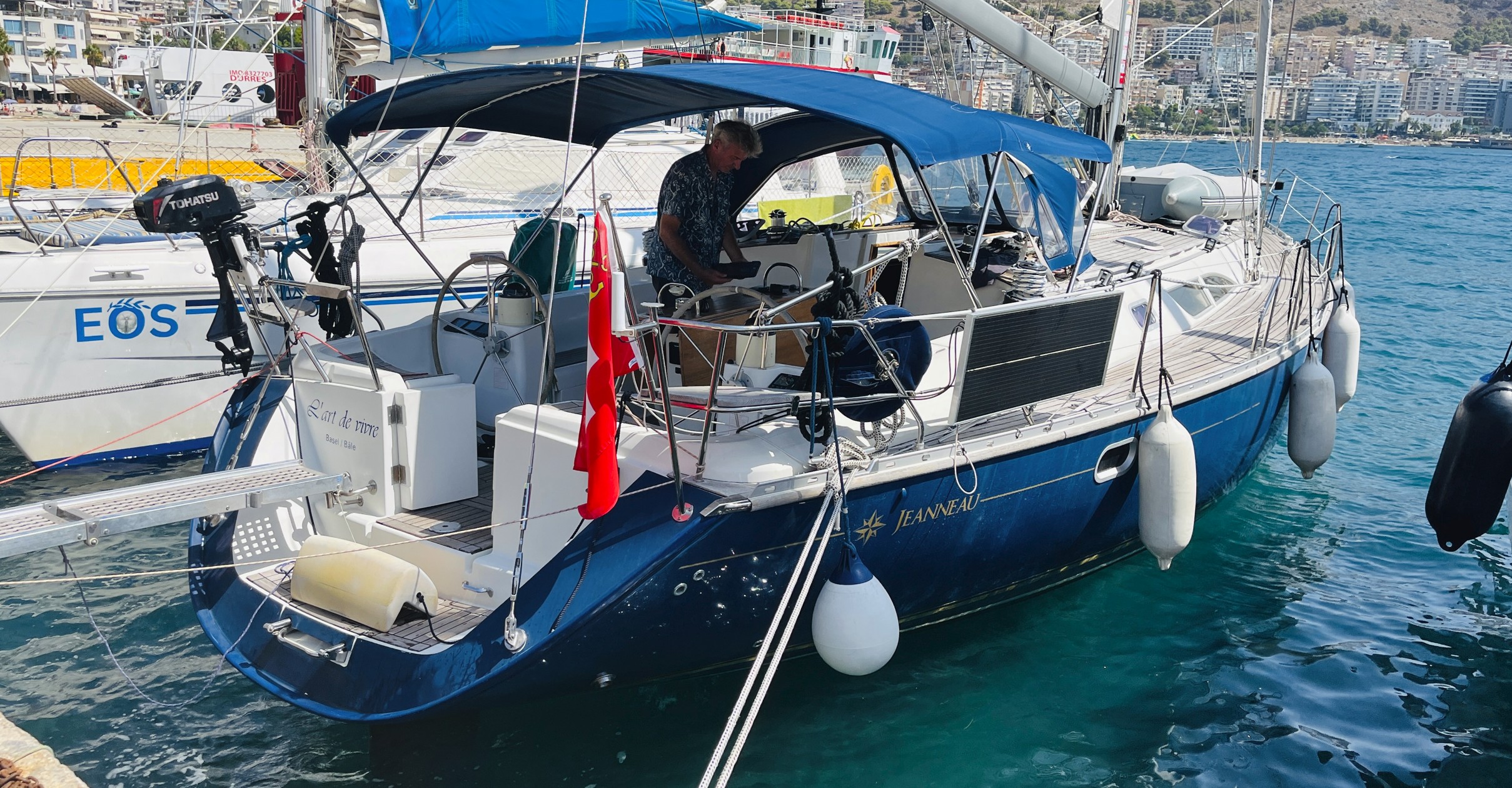 2026 09 03 Schiff in Sarande